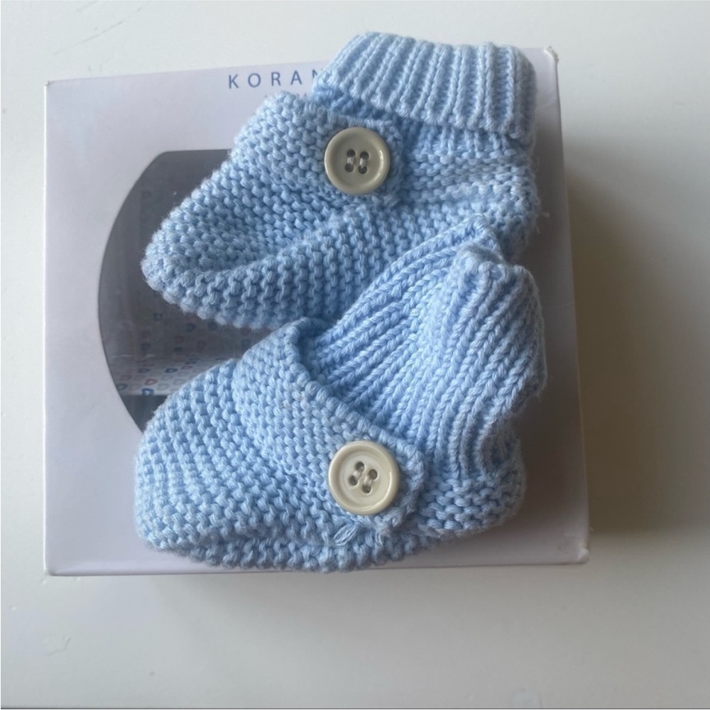Newborn baby booties